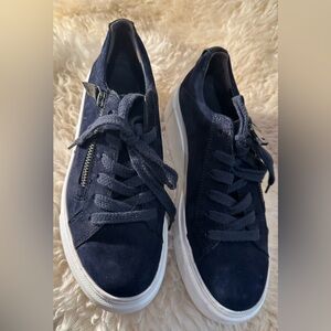 Paul Green Women’s Demi Platform Chunky Sneakers